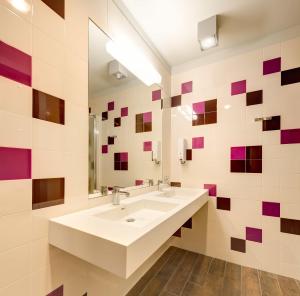A bathroom at Generator Venice