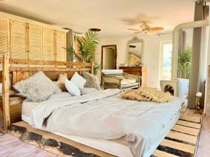 フェティエにあるVilla Storm - Very Stylish Villa w/Pool & Garden in Gocek Hillsのギャラリーの写真