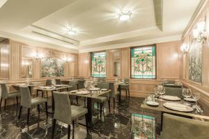 Restaurace v ubytování Doria Grand Hotel