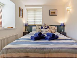 Llit o llits en una habitació de 2 Bed in Brixham BX083