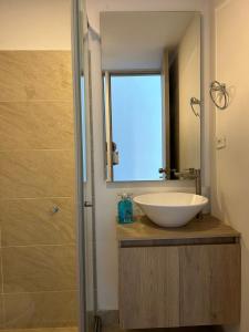 Koupelna v ubytování Hermoso Loft en Santa Marta - Gaira + 9 fotografií