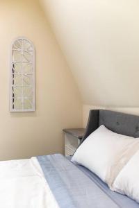 Φωτογραφία από το άλμπουμ του Walk to ND, Hot Tub, Lux Kitchen, Pet Friendly σε Σάουθ Μπεντ