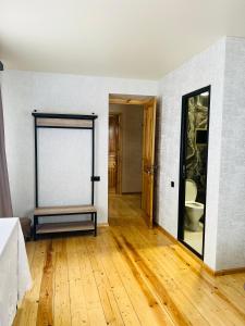 Mynd úr myndasafni af Kazbegi Palace í Kazbegi