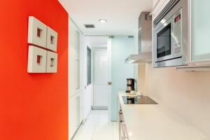 Kuchyň nebo kuchyňský kout v ubytování Plaça Catalunya Modern 2bedroom with balcony