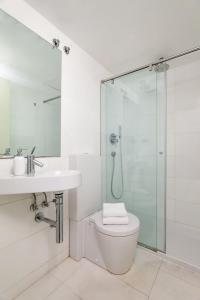 Koupelna v ubytování Plaça Catalunya Modern 2bedroom with balcony