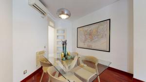 Fotografia z galérie ubytovania Modern and bright three-bedroom in Eixample v destinácii Barcelona