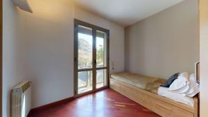 Posteľ alebo postele v izbe v ubytovaní Modern and bright three-bedroom in Eixample