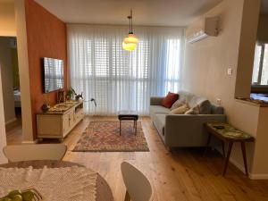 Imagen de la galería de נופש ליד הים בת גלים, en Haifa