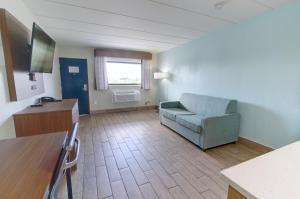 Posezení v ubytování Seashire Inn & Suites