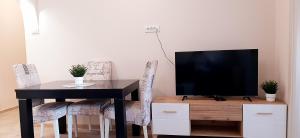 Televisor o centre d'entreteniment de Apartman Studenjak