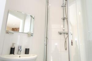 Ένα μπάνιο στο Trivelles Eccles