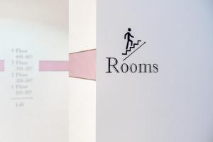 Sijil, anugerah, tanda atau dokumen lain yang dipamerkan di Miralago Locarno Easy Rooms