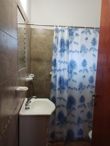 Un baño de Alberobello Casa Serrana