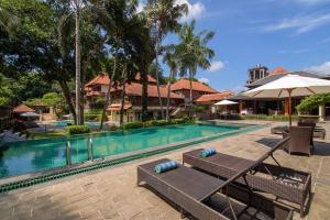 Majoituspaikassa Champlung Sari Hotel and Spa Ubud tai sen lähellä sijaitseva uima-allas
