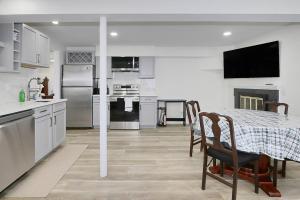 Η κουζίνα ή μικρή κουζίνα στο Centered Home, 1st floor +5 φωτογραφίες