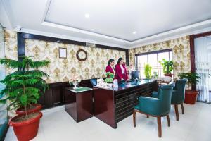 Hosté ubytování Hotel White Grand Shimla - IN CITY CENTRE - A Centrally AC Hotel
