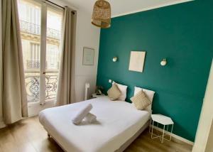 Cocooning appartement a cote Champs-Elysee