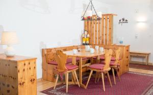 Posezení v ubytování Familienapartment Lai Zentrum für 6 Personen Lenzerheide