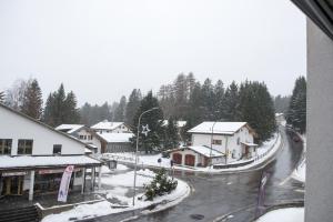 Familienapartment Lai Zentrum für 6 Personen Lenzerheide talvel