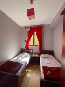 Fotografie z fotogalerie ubytování LURA Hotel v destinaci Peshkopi