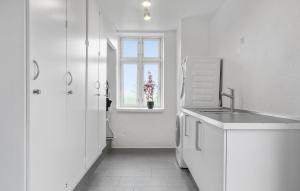 Foto sihtkohas Roslev asuva majutusasutuse Nice Home In Roslev With Kitchen galeriist