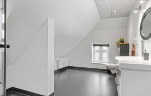 Foto sihtkohas Roslev asuva majutusasutuse Nice Home In Roslev With Kitchen galeriist