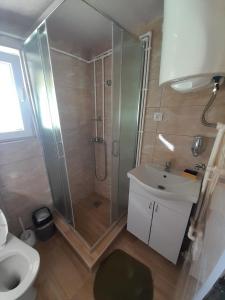 Baðherbergi á Grbic apartmani