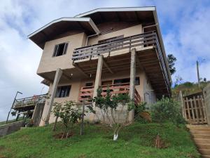 Budova, kde se prázdninový dům nachází