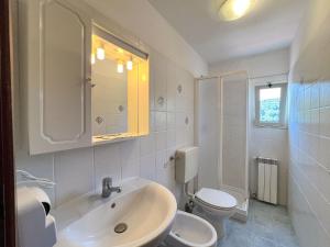 Ванная комната в Mandel Residence by Mandel Club