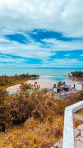 - Vistas a la playa y al océano en Pousada Portal dos Coqueirais en Jequiá da Praia