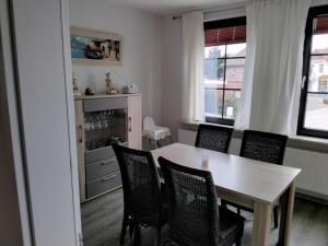 Dining area sa apartment