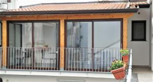 une terrasse couverte sur une maison dans l'établissement La Dagala, à Catane