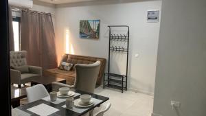 Χώρος καθιστικού στο Aqua view Bijilo