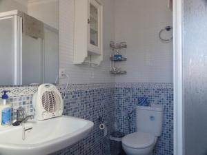 Ένα μπάνιο στο CASA PILAR +50 φωτογραφίες