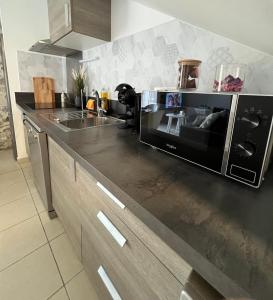 Photo de la galerie de l'établissement La Bastide Saint Pierre T2 - Jardin, à Roquebrune-sur Argens