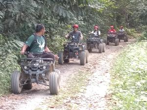 Hosté ubytování Branda Kampung Sumpitan Lenggong TIADA SUNGAI