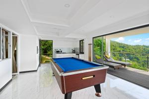 Biliár nebo kulečník v ubytování Tropical Villa 3