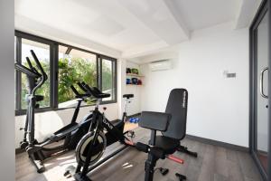 Fitness centrum a/nebo fitness zařízení v ubytování Tropical Villa 3