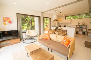 Χώρος καθιστικού στο ハワイアンな空間が心身ともに癒してくれる　恩納村真栄田~K’s Casa~