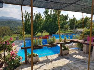 Villa con piscina y jardín en Farma Tsalta Olympus Larisa, en Pyrgetós
