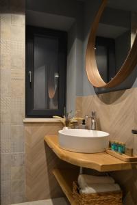 A bathroom at Pensiunea Amonte