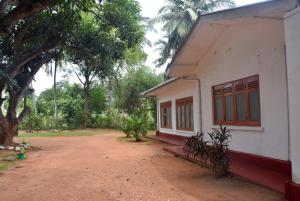 Zahrada ubytování Vidu Guest Anuradhapura + 13 fotografií