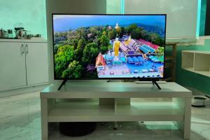 Televisyen dan/atau pusat hiburan di Nimman Smart Condo Amazing Views