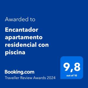 Encantador apartamento residencial con piscina tanúsítványa, márkajelzése vagy díja