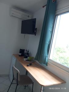 TV/trung tâm giải trí tại Chambre Vue sur Mer