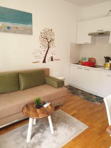 Kuchyň nebo kuchyňský kout v ubytování Apartments Glibo