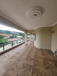 Galeriebild der Unterkunft B's Classic and Cozy Apartments in Cape Coast