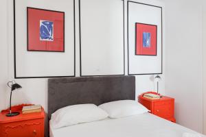 Posteľ alebo postele v izbe v ubytovaní Center of Athens: Iris cozy apartment