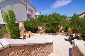 Fotografie z fotogalerie ubytování Villa Kos Murter Apartments v Murteru