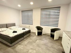 A seating area at Apartmány PREMIUM se soukromým parkováním
